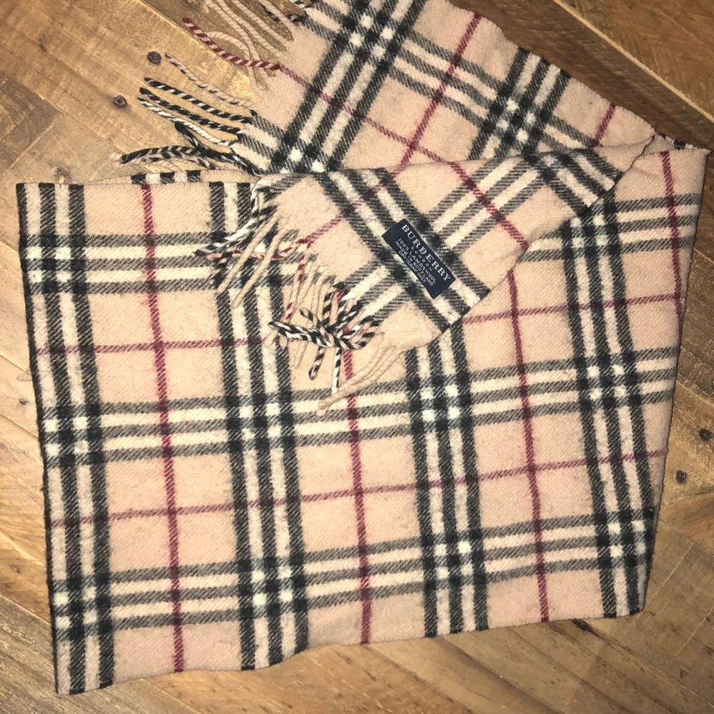 Burberry Classic Scarf